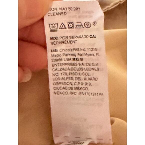 Chico’s Beige Zip & Snap Front Satin-Look Textured Jacket, Size 3 NWT - Picture 7 of 7